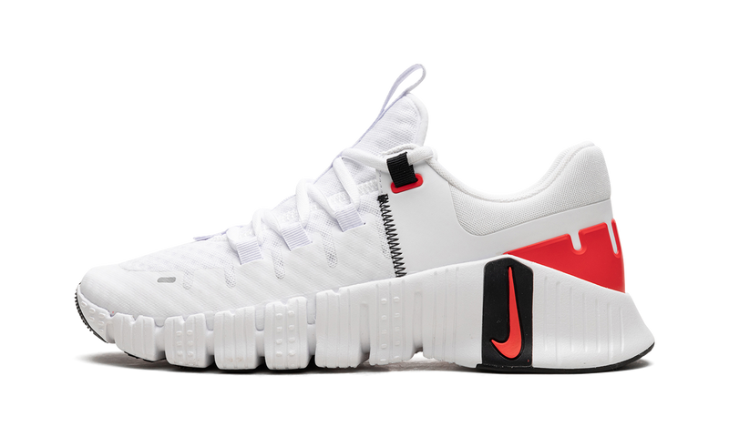 Nike Free Metcon 5 – White / Bright Crimson (DV3949-100)