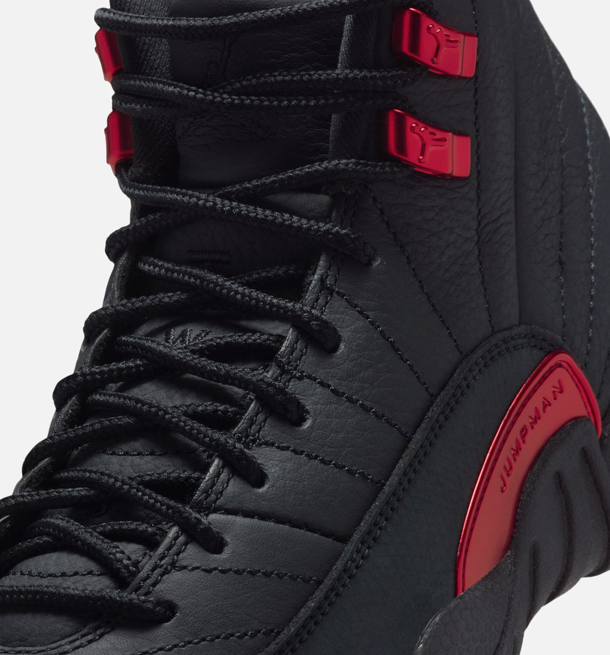 Air Jordan 12 Retro Bloodline Grade School – Black/Varsity Red