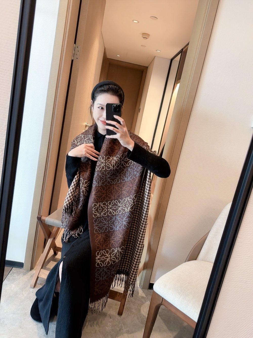 Reversible Fringed Patterned Scarf